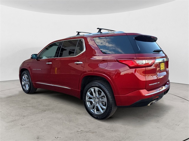 2018 Chevrolet Traverse Premier photo 2