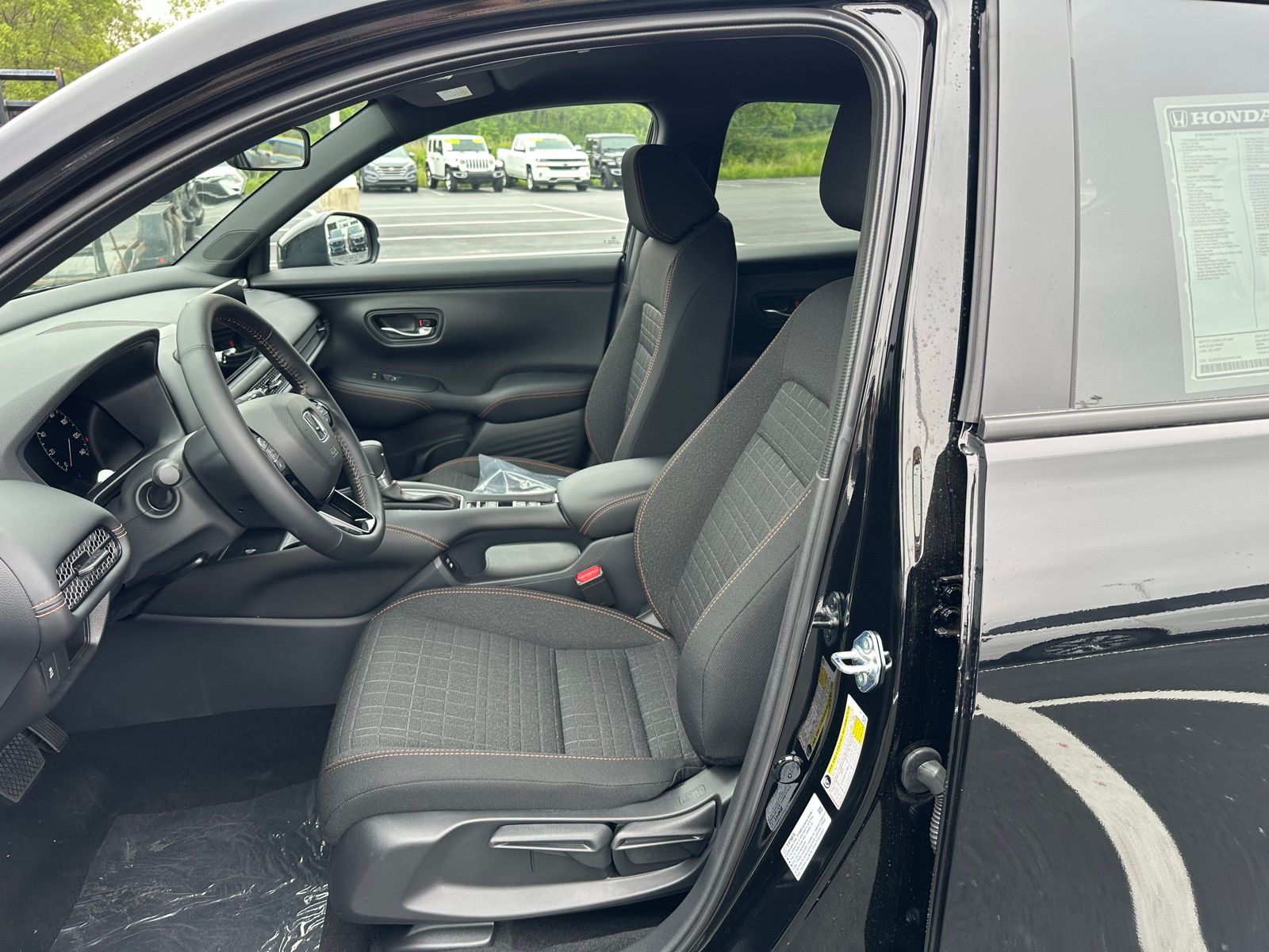 2026 Honda HR-V Sport photo 11