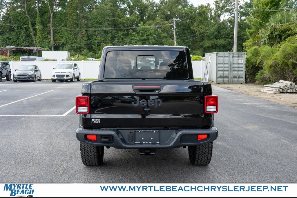 2025 Jeep Gladiator Sport photo 4