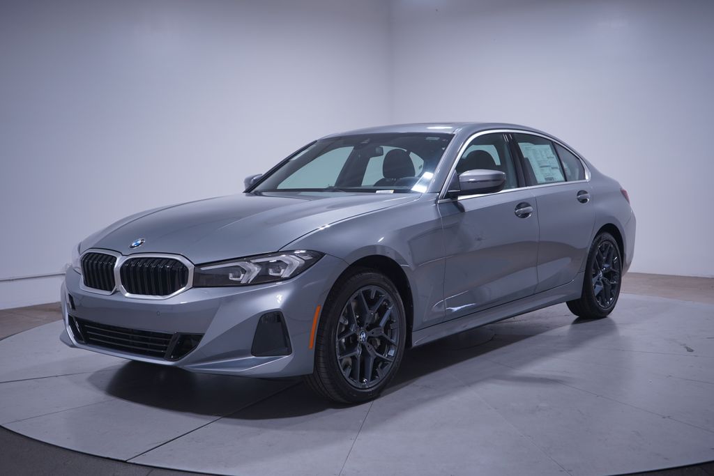 2026 BMW 3 Series 330i's photo