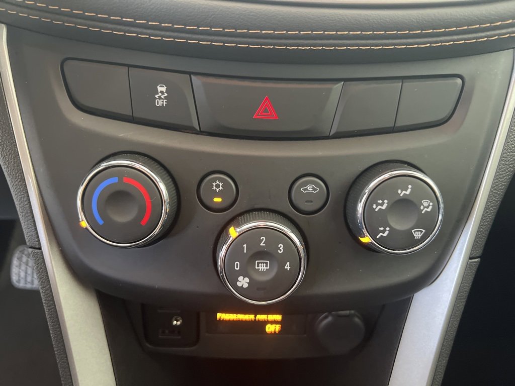 2022 Chevrolet Trax LT photo 12