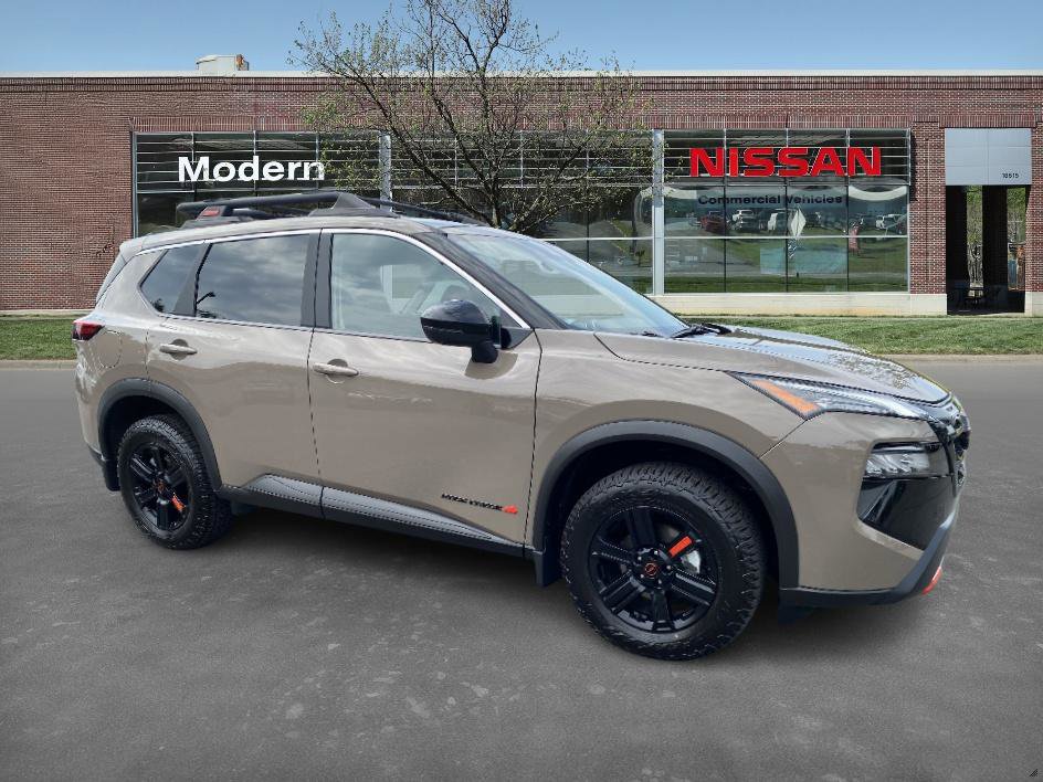 2025 Nissan Rogue SV photo 4