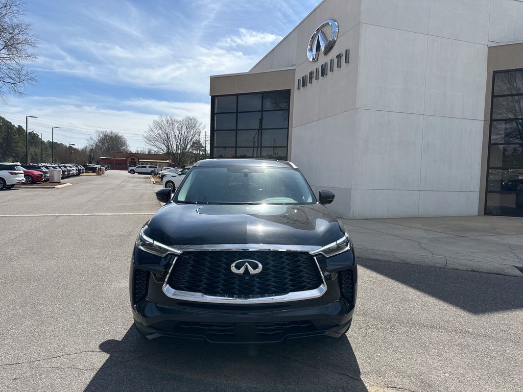 2025 Infiniti QX60 Pure photo 3