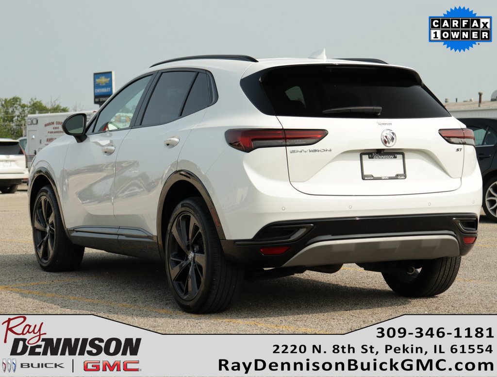 Used 2022 Summit White Buick Essence image 5