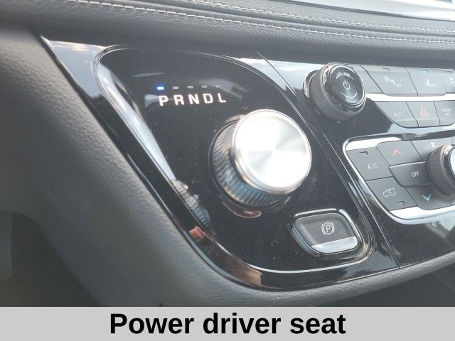 2026 Chrysler Pacifica photo 4