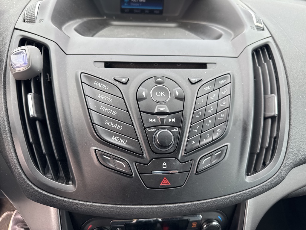 2015 Ford C-Max Hybrid SE photo 4