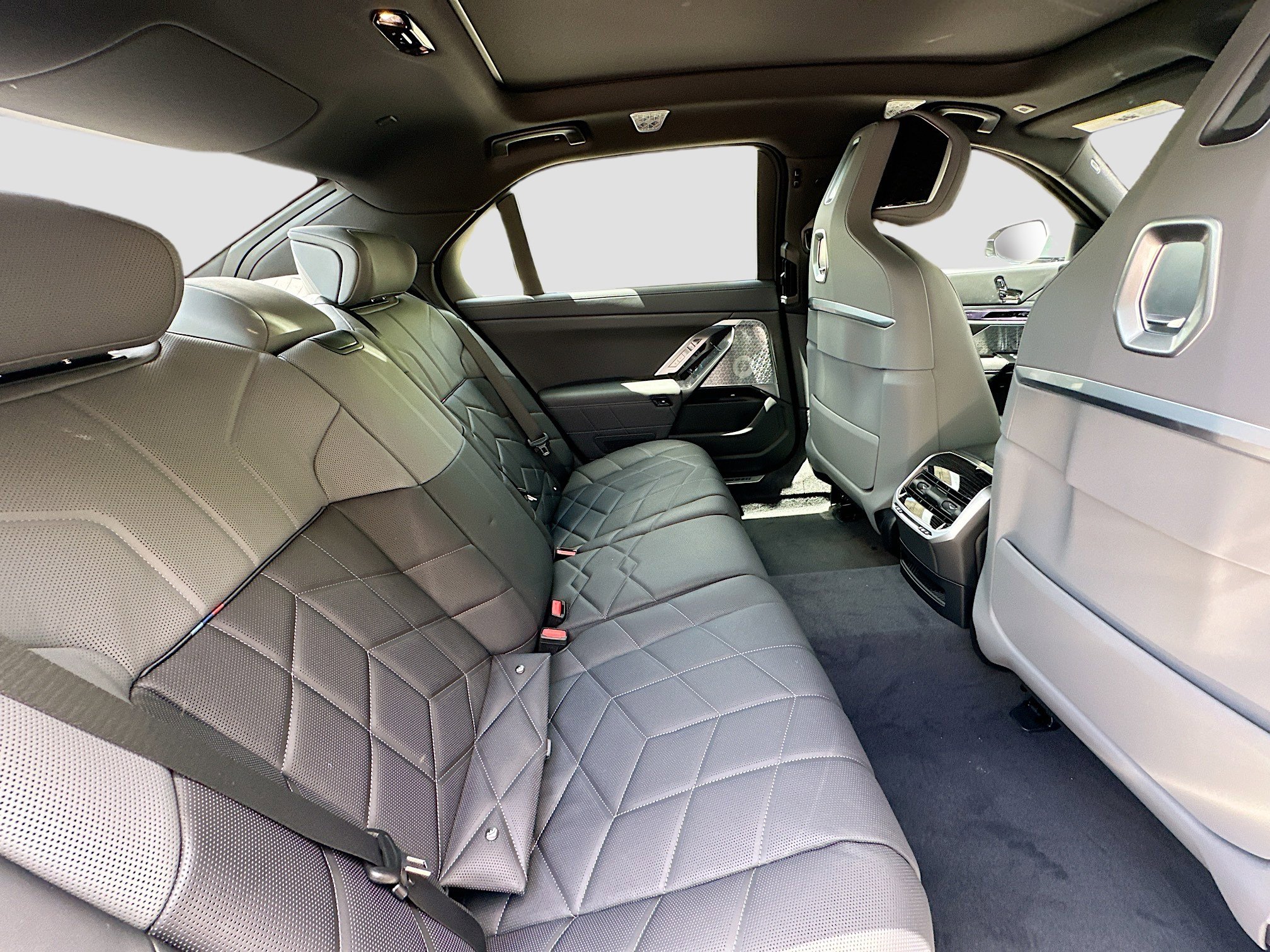 2025 Bmw i7 xDrive60 photo 24