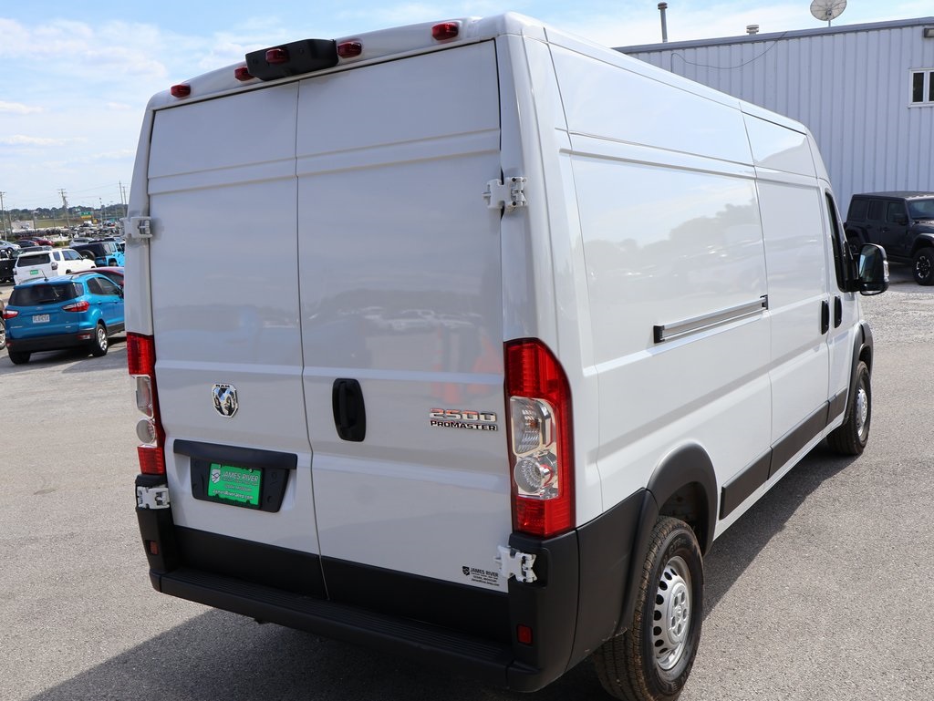 2025 Ram ProMaster 2500 photo 4