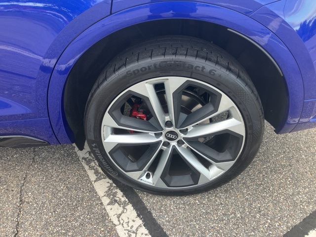 2022 Audi SQ5 Prestige photo 10
