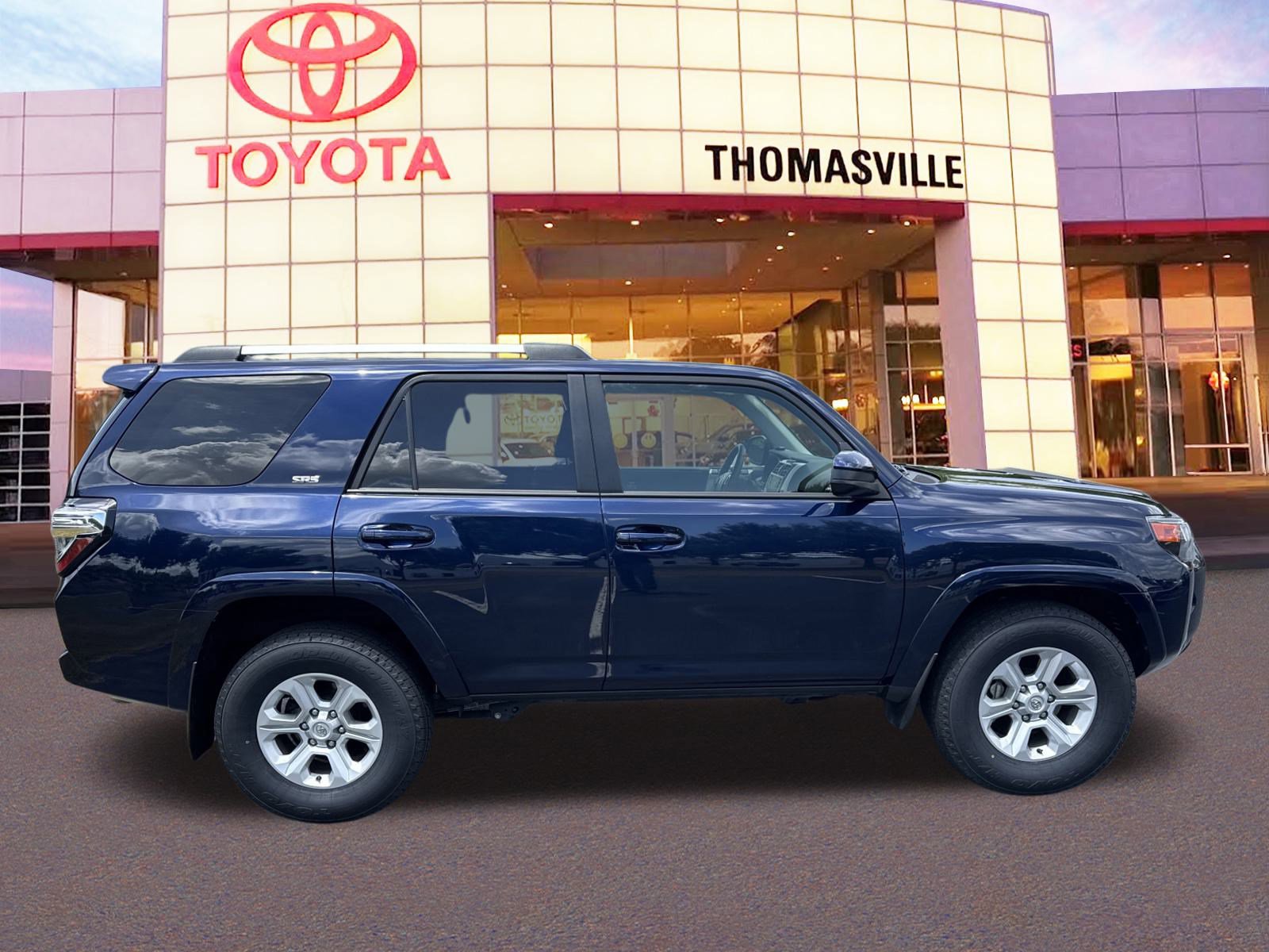 2024 Toyota 4Runner SR5 photo 4