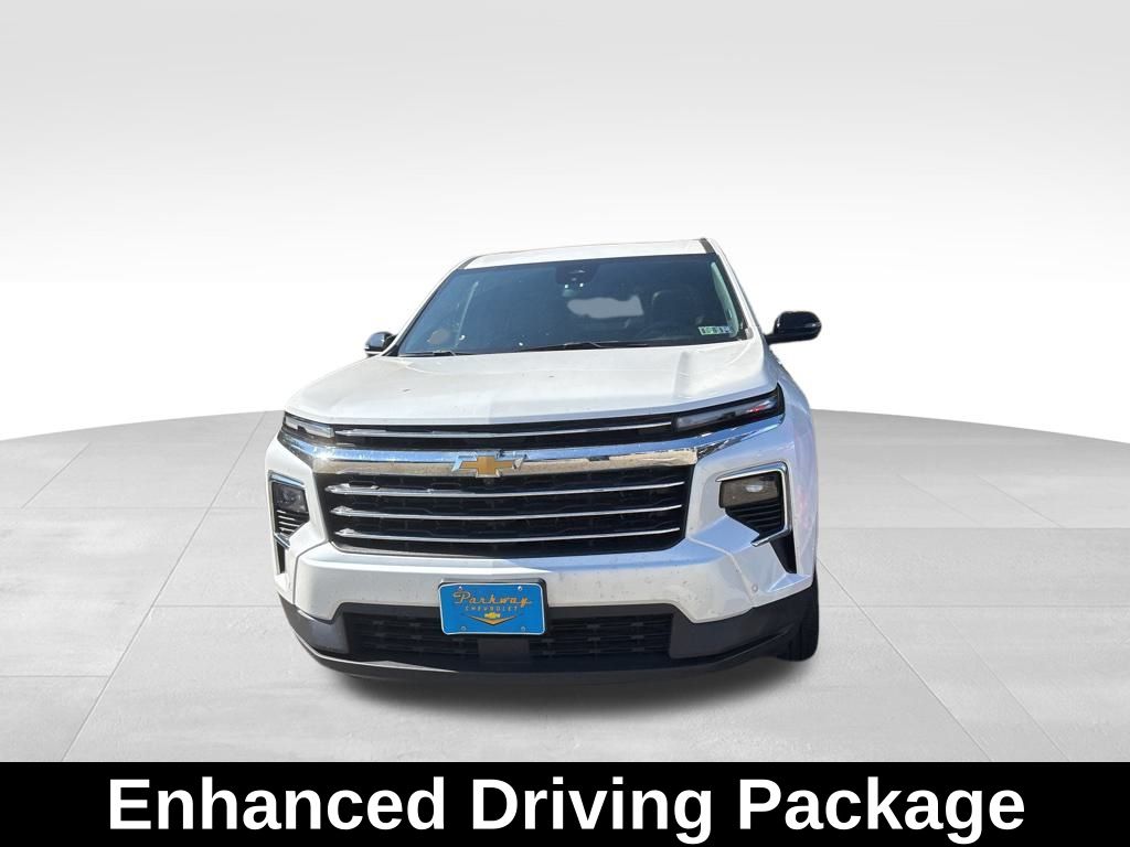 2024 Chevrolet Traverse photo 4