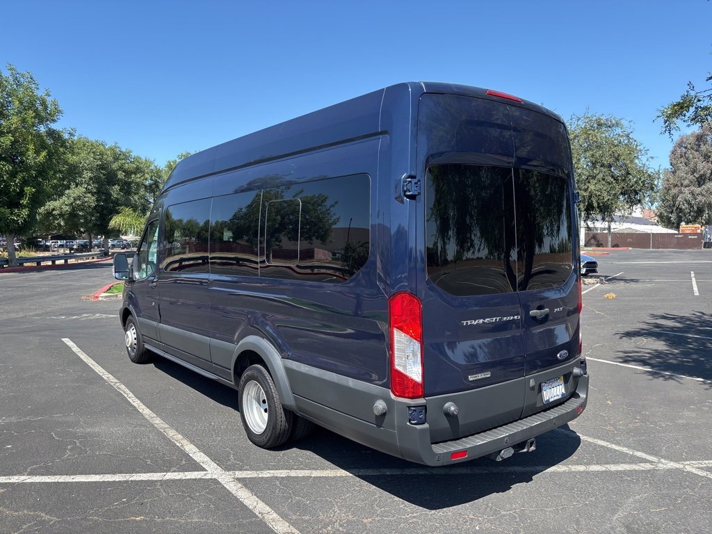 2016 Ford Transit XLT photo 4