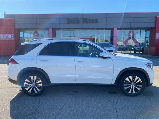 2025 Mercedes Benz GLE 350 4MATIC photo 3