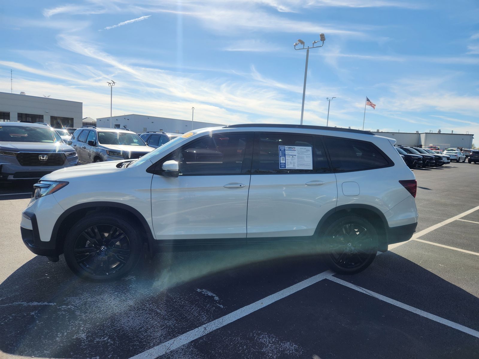2022 Honda Pilot Black Edition photo 3