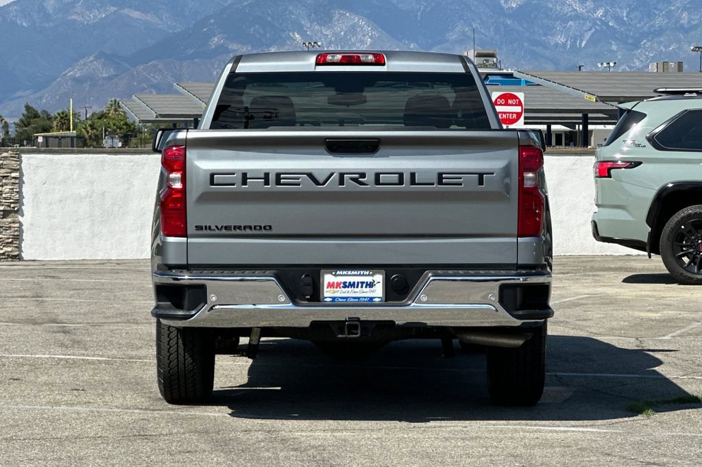 2026 Chevrolet Silverado 1500 photo 5