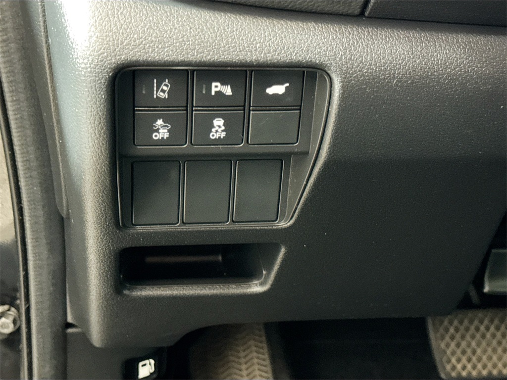 2020 Honda CR-V Hybrid Touring photo 42