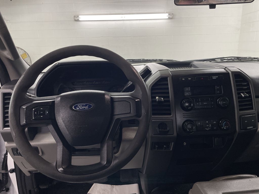 2018 Ford F-450 XL photo 3