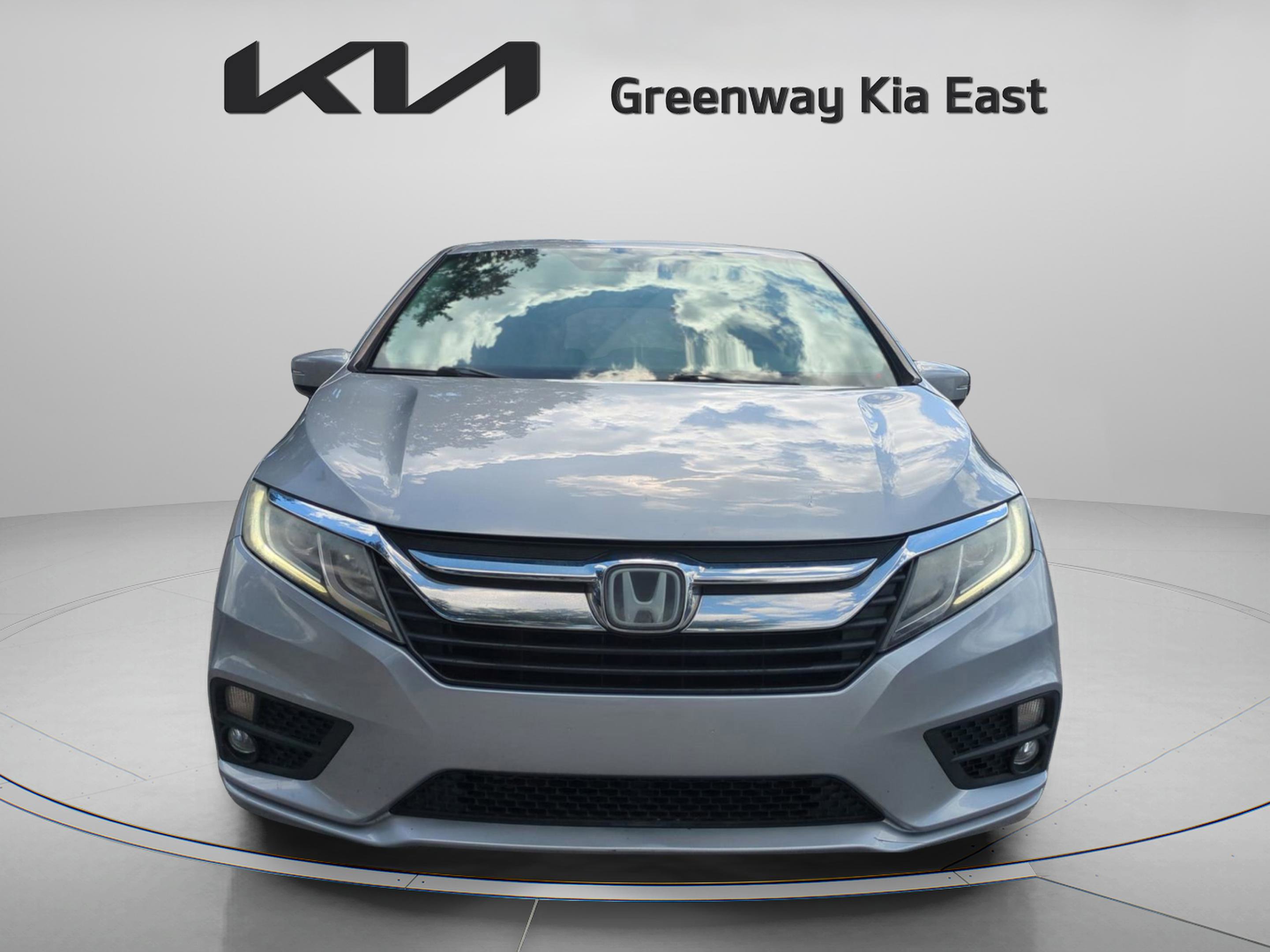 2019 Honda Odyssey EX-L photo 3