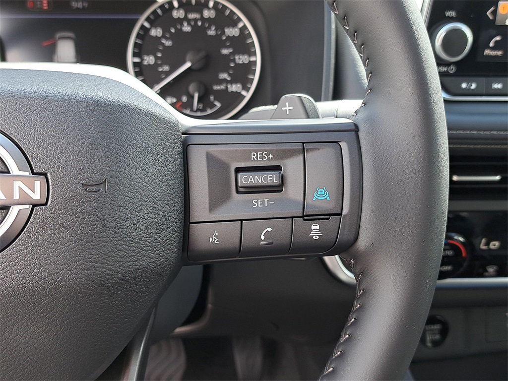 2026 Nissan Rogue SV photo 25