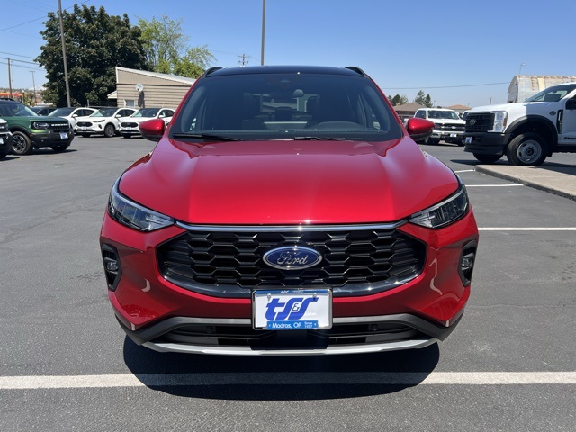 2025 Ford Escape Hybrid ST-Line Select photo 3