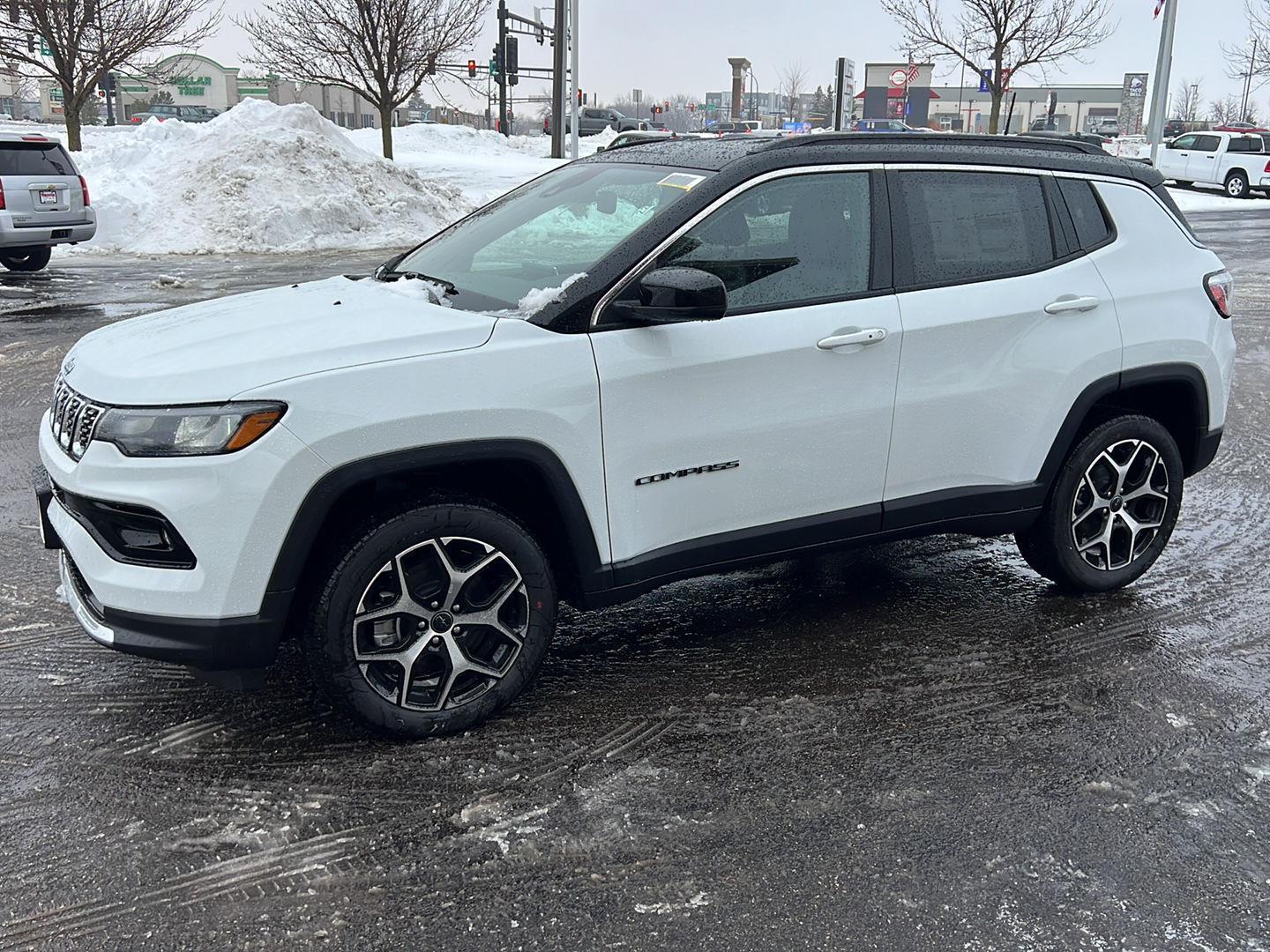2026 Jeep Compass Limited's photo
