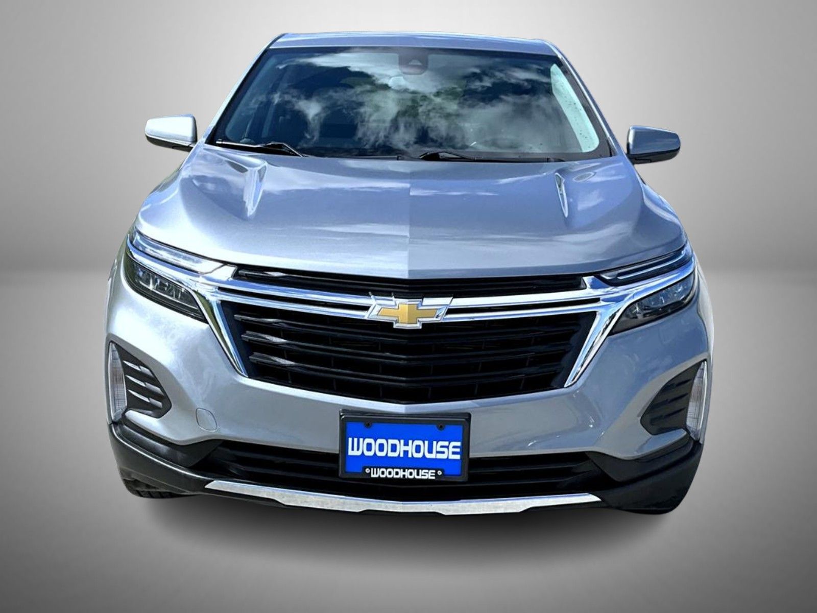 2023 Chevrolet Equinox LT photo 2