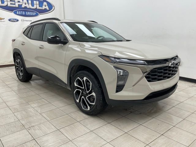 2026 Chevrolet Trax RS's photo