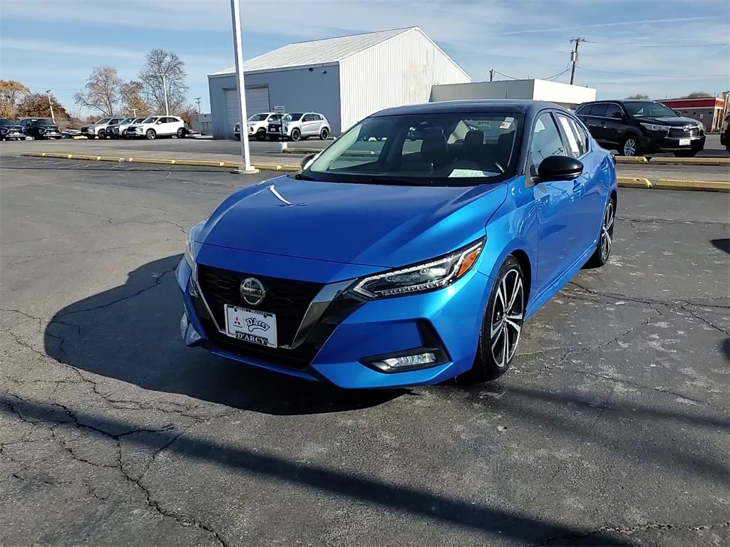 2023 Nissan Sentra SR photo 2