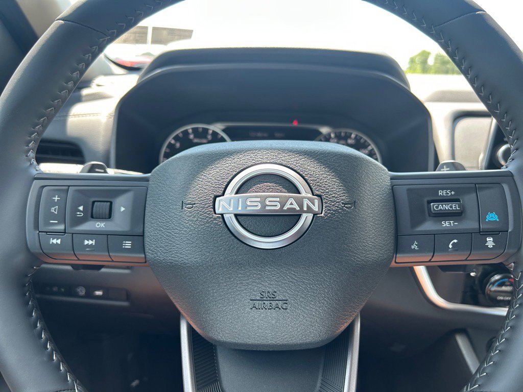2026 Nissan Rogue SV photo 8