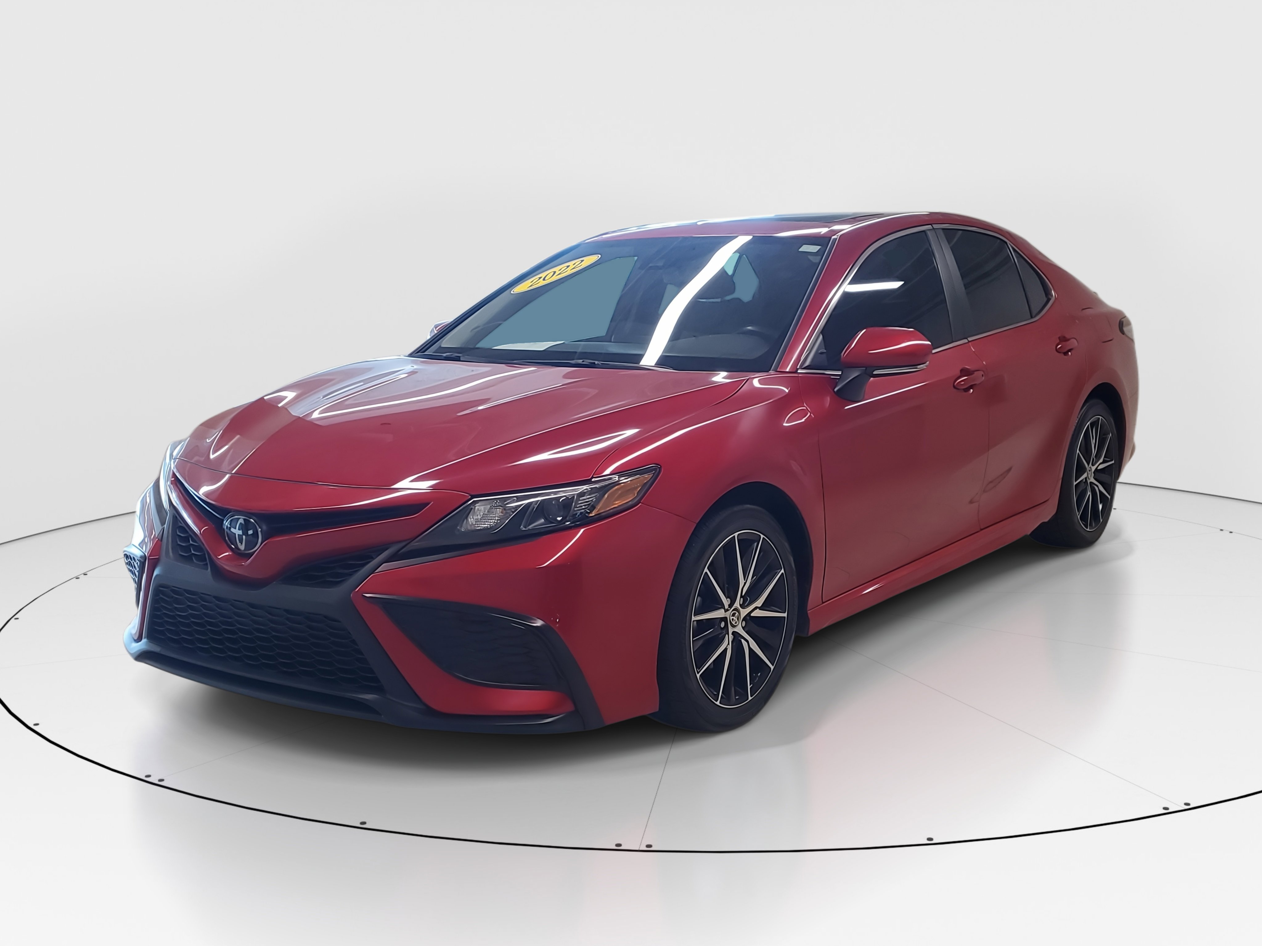 2022 Toyota Camry SE photo 4