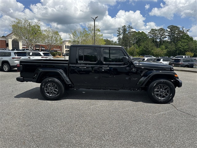 2025 Jeep Gladiator Sport S photo 6