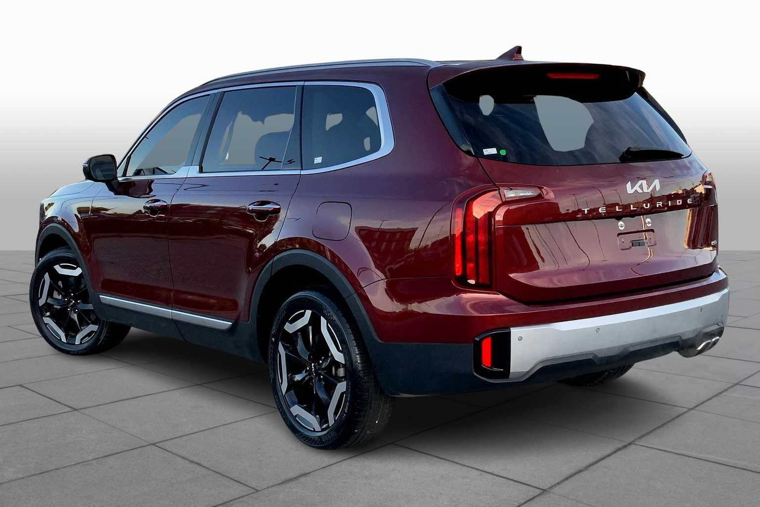 2023 Kia Telluride S photo 10