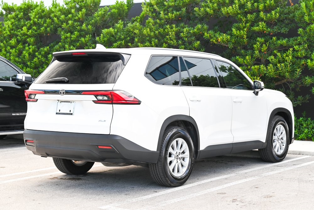 2024 Toyota Grand Highlander XLE photo 4