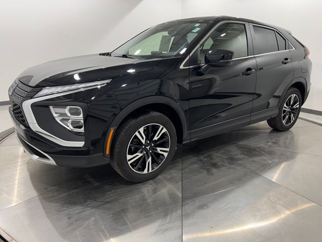 2024 Mitsubishi Eclipse Cross SE's photo