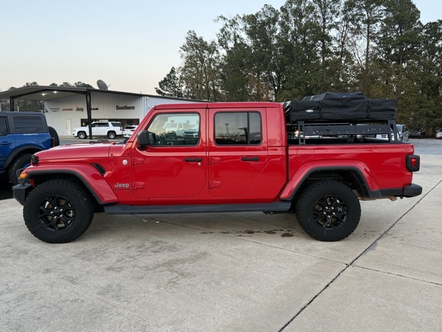 Used 2022 Jeep Gladiator Overland with VIN 1C6HJTFG4NL135002 for sale in Little Rock