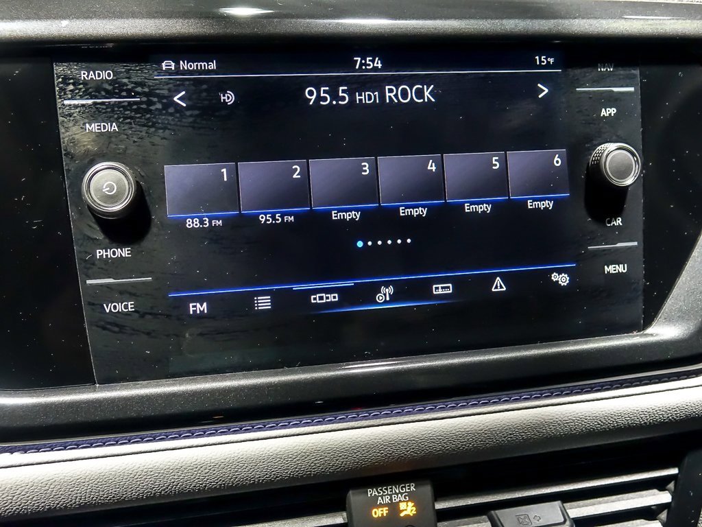 2023 VOLKSWAGEN TAOS - Image 21