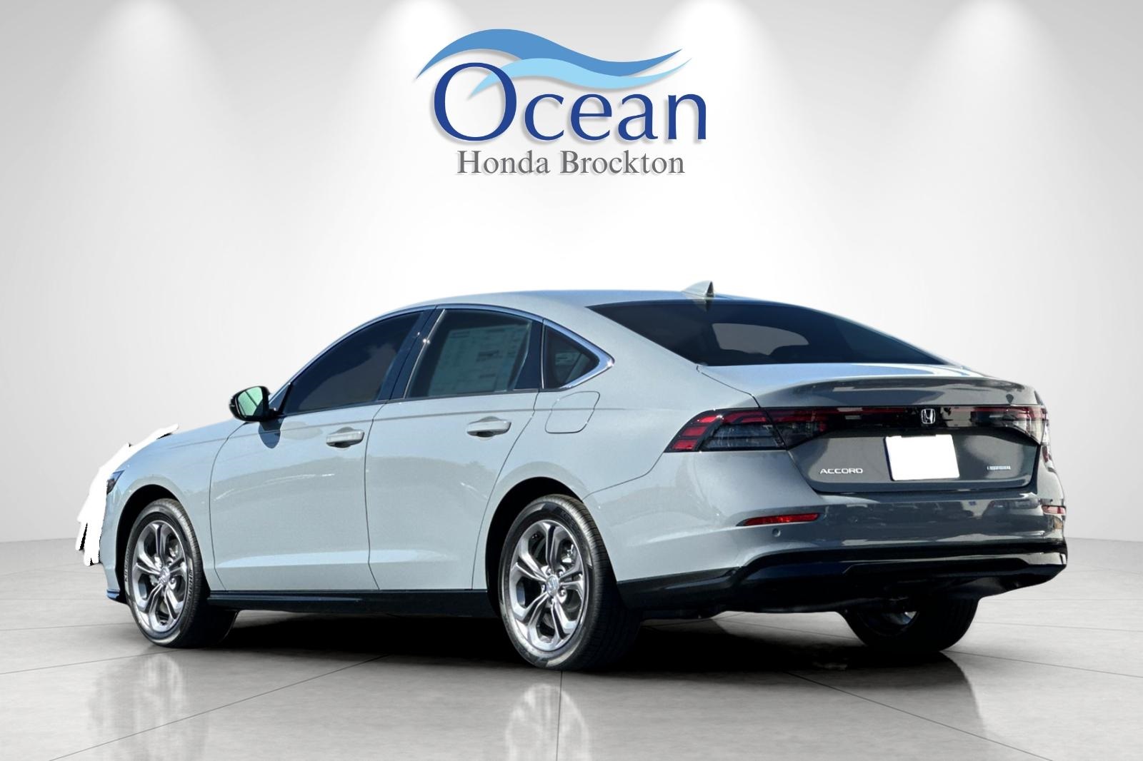 2025 Honda Accord Hybrid EX-L photo 3