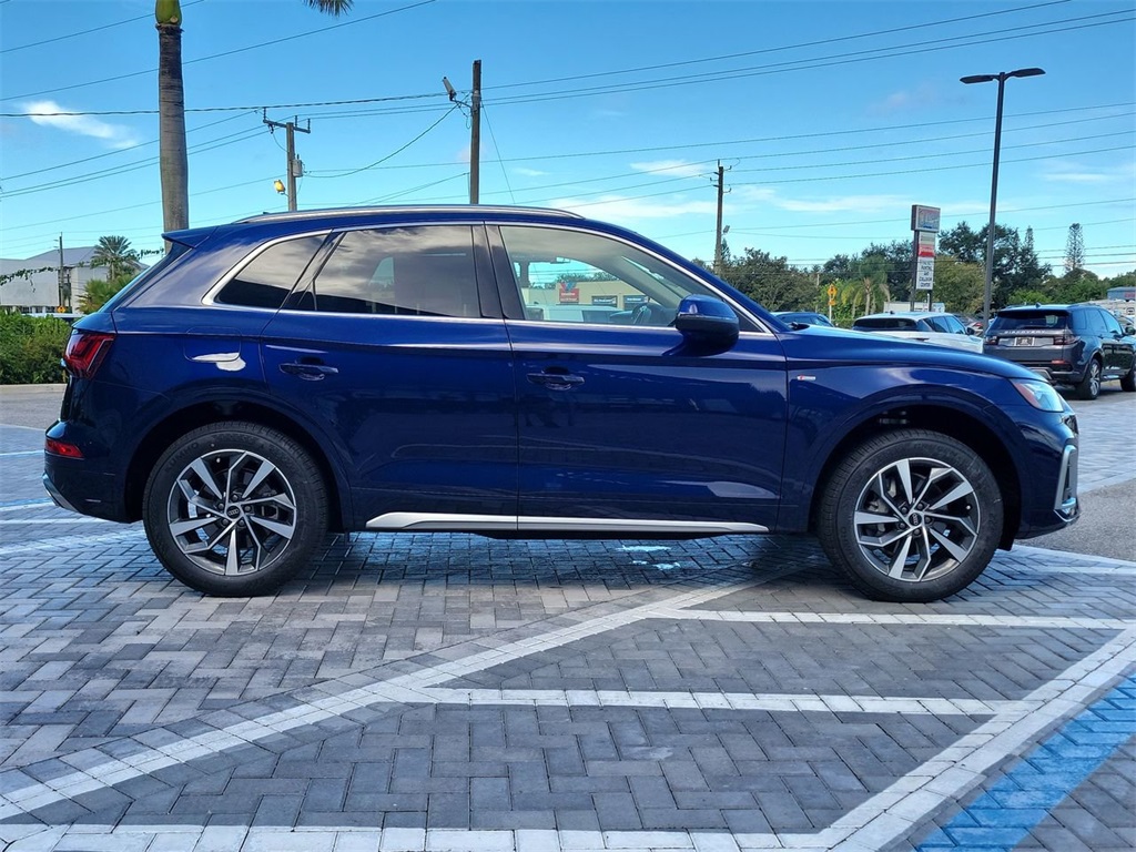 2023 Audi Q5 45 S line Premium photo 6