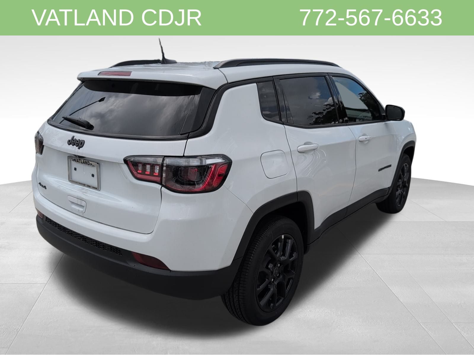 2025 Jeep Compass Latitude photo 4