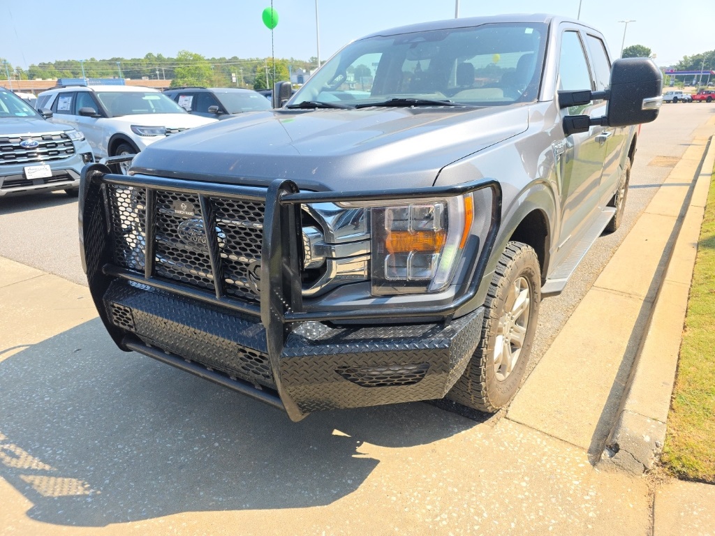 2021 Ford F-150 XLT photo 3