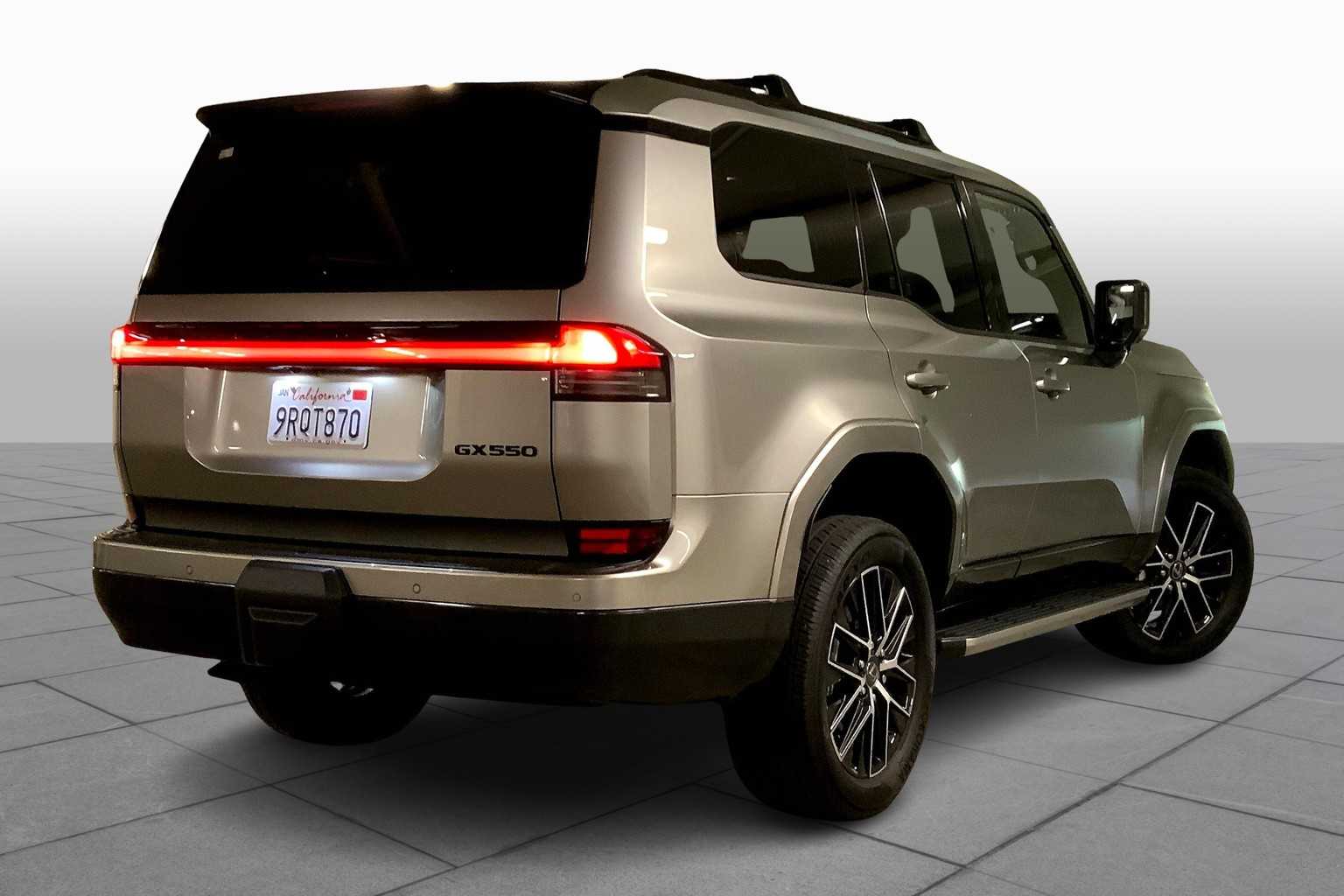 2024 Lexus GX 550 Premium photo 12