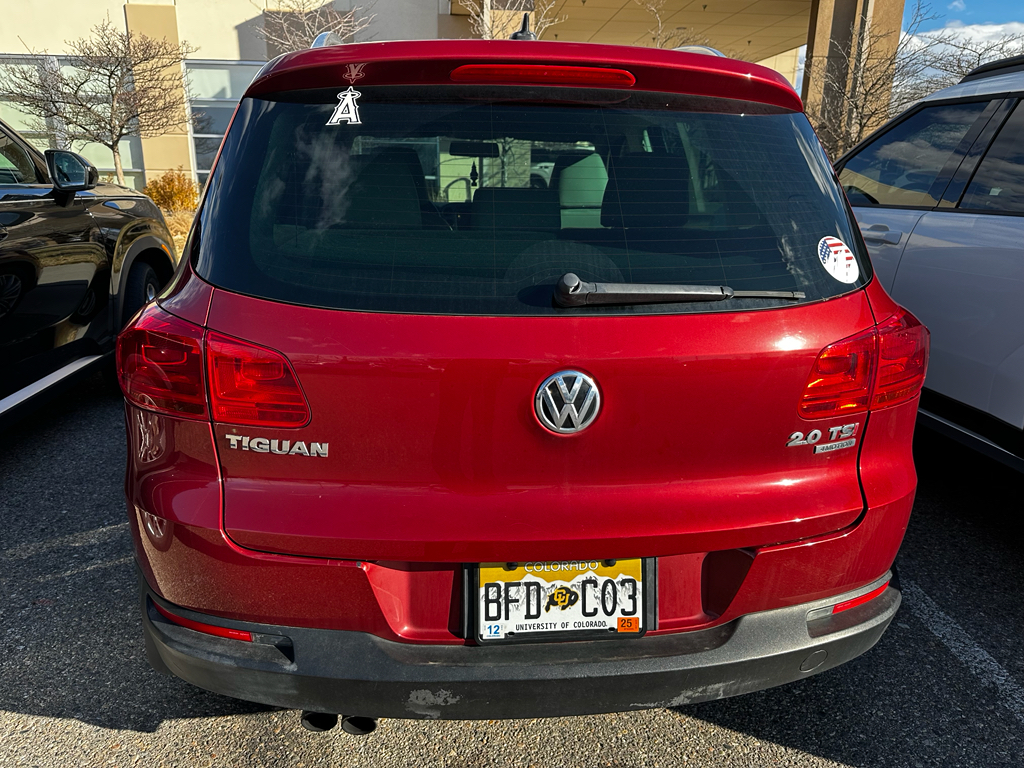 2014 Volkswagen Tiguan SE Sport photo 3
