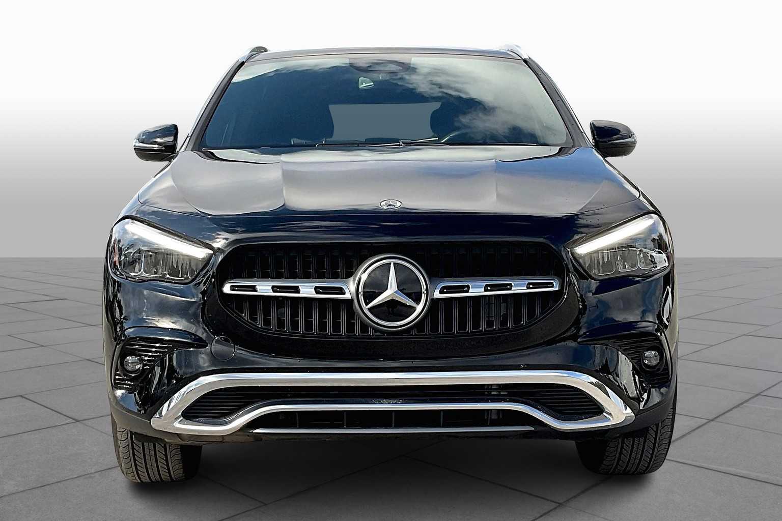 2025 Mercedes Benz GLA 250 photo 2