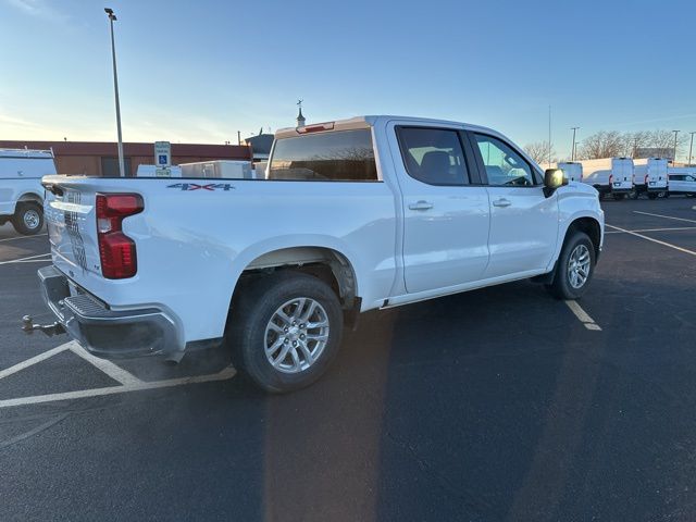 2020 Chevrolet Silverado 1500 LT photo 4