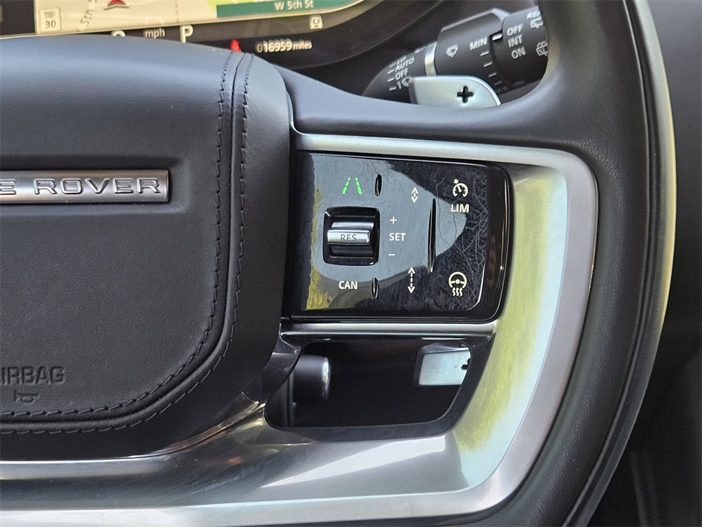 2023 Land Rover Range Rover SE photo 22