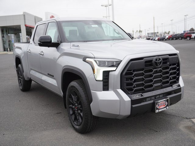 2025 Toyota Tundra Limited's photo