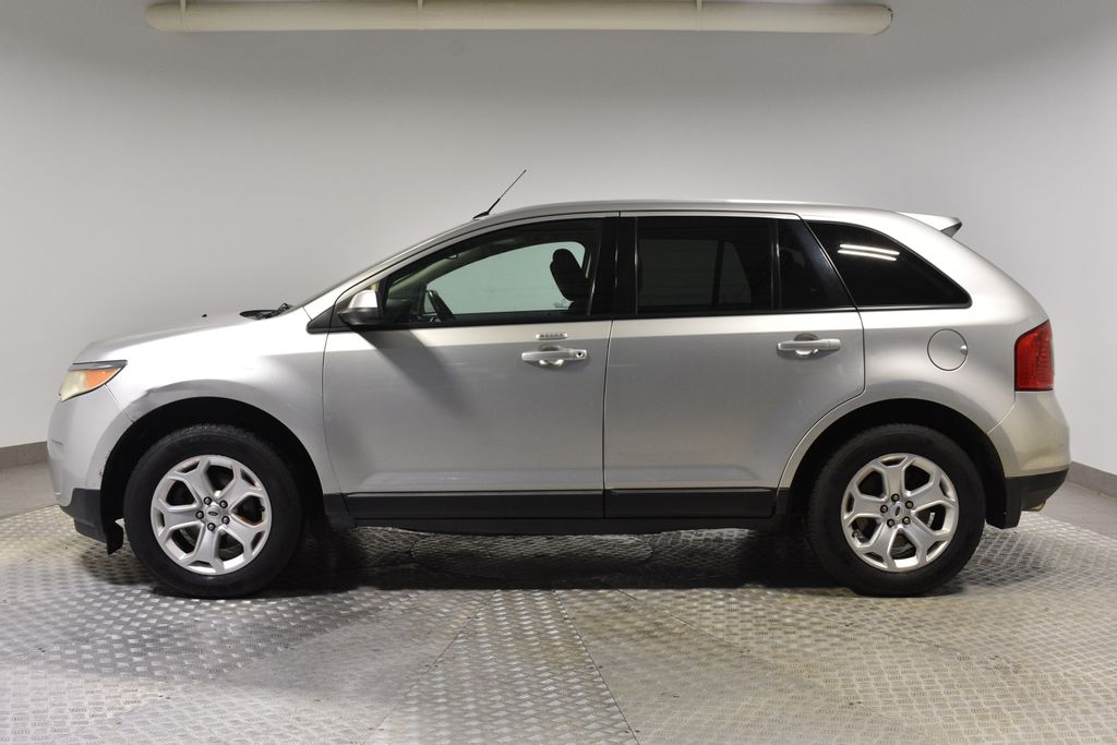 Used 2012 Ford Edge SEL with VIN 2FMDK3JC4CBA11183 for sale in Beachwood, OH