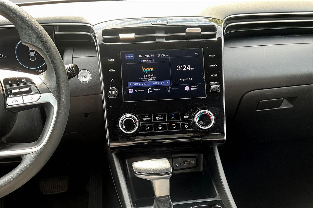 2023 Hyundai Santa Cruz SEL photo 9