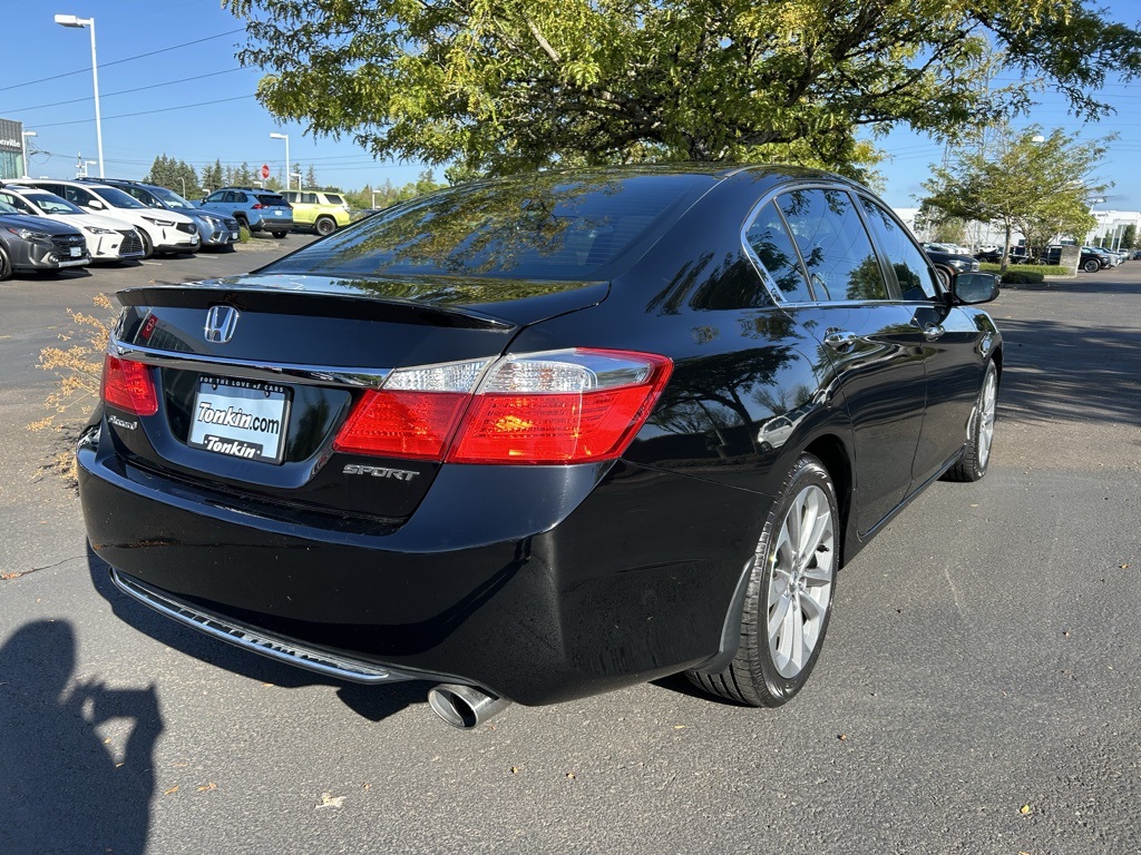 2015 Honda Accord Sport photo 3