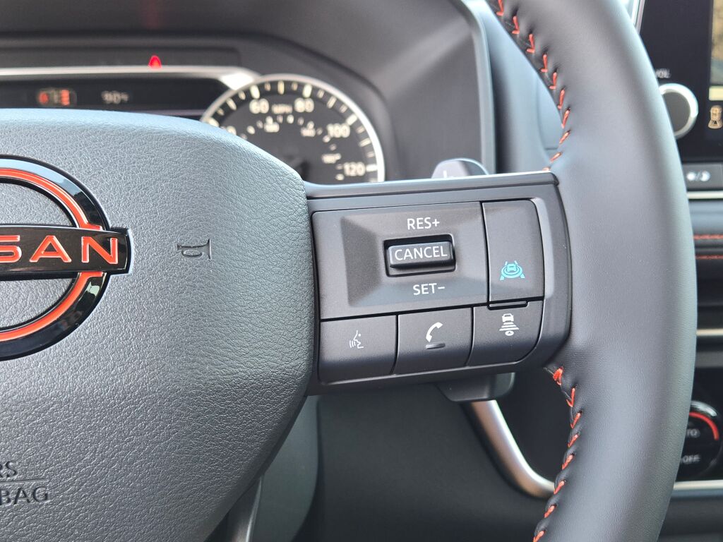 2026 Nissan Rogue SV photo 29